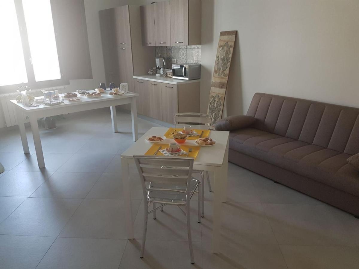 B&B Greco Abatellis ปาแลร์โม ภายนอก รูปภาพ