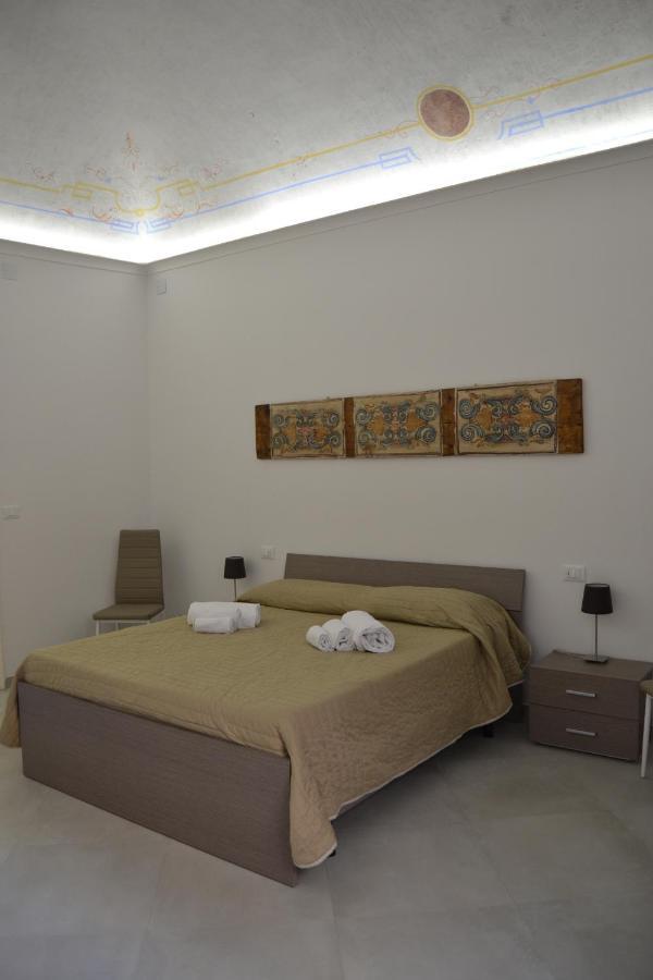 B&B Greco Abatellis ปาแลร์โม ภายนอก รูปภาพ