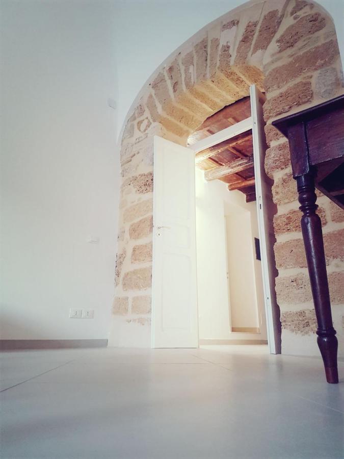 B&B Greco Abatellis ปาแลร์โม ภายนอก รูปภาพ